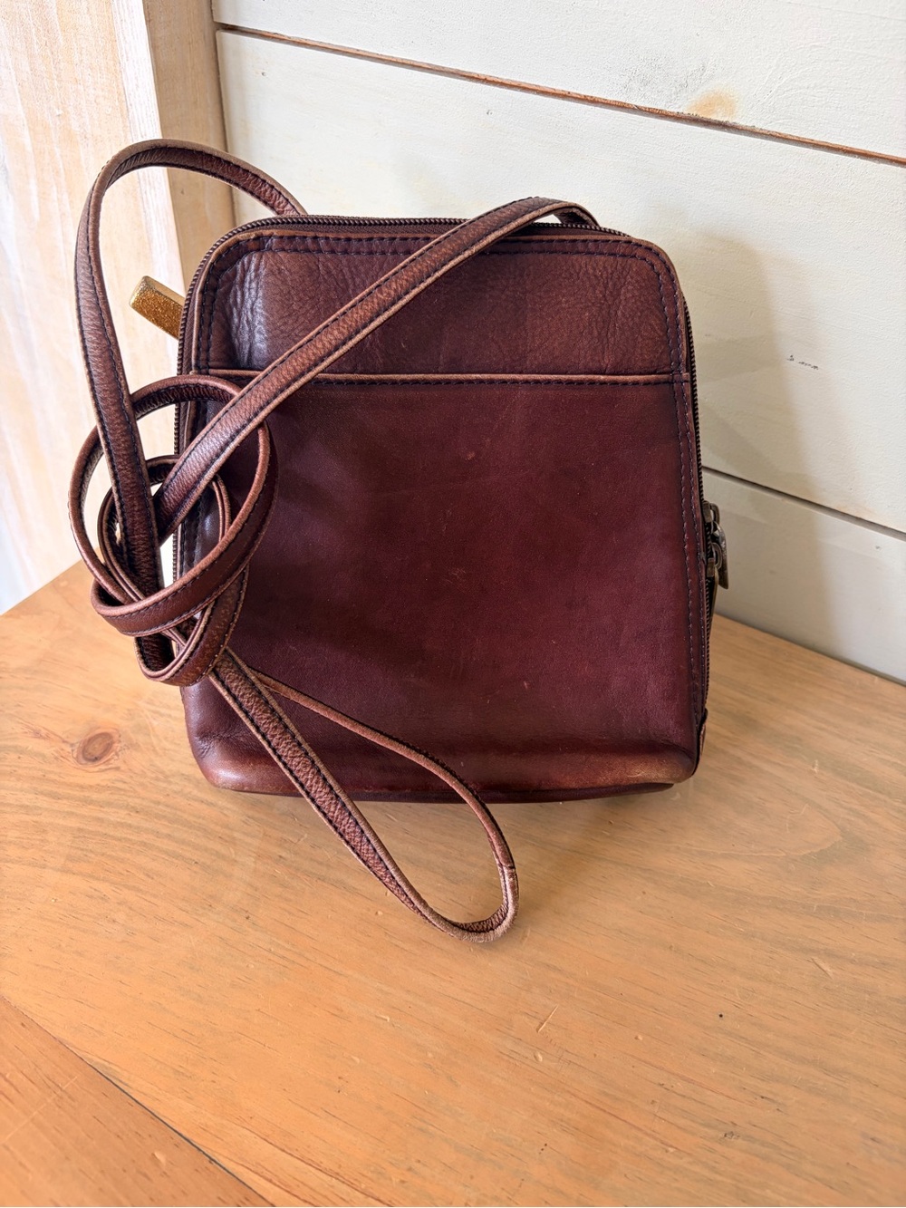 Bass Genuine Leather Vintage Brown Crossbody Bag Made in Colombia